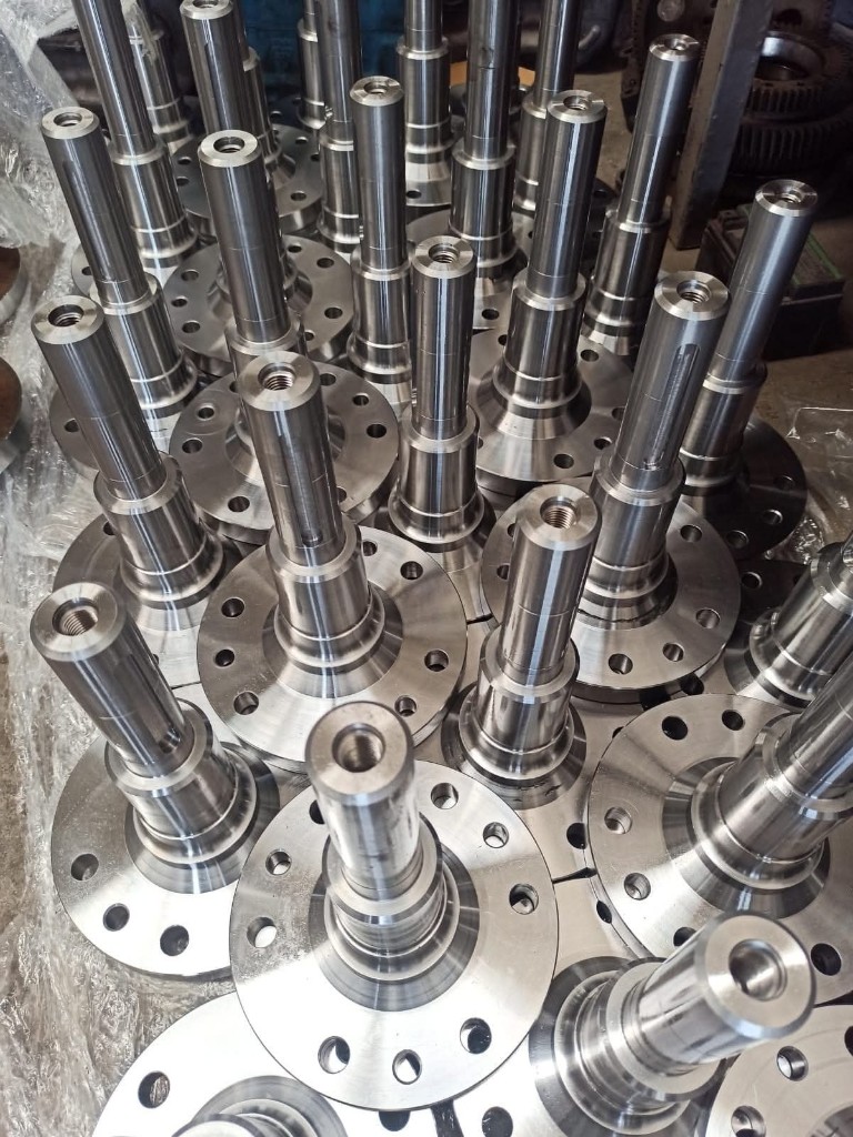 Precision flanged shafts